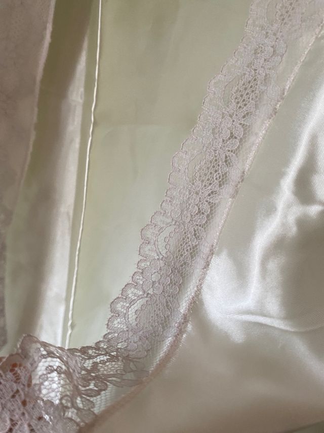 Vestaglia seta beige ricami