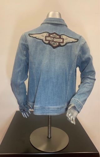 Chaqueta XL Vaquera Harley Davidson
Visita perfil