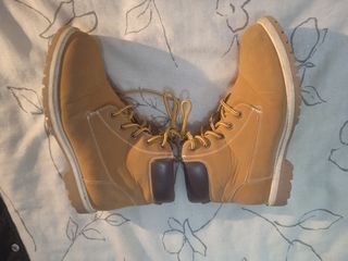 Botas de ante marrones talla 38