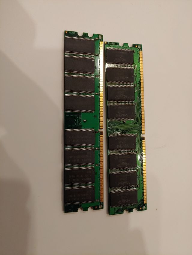 RAM 512MB+1GB Buffalo Voxtar