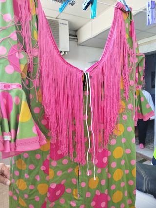 Traje Flamenca lunares verde y rosa