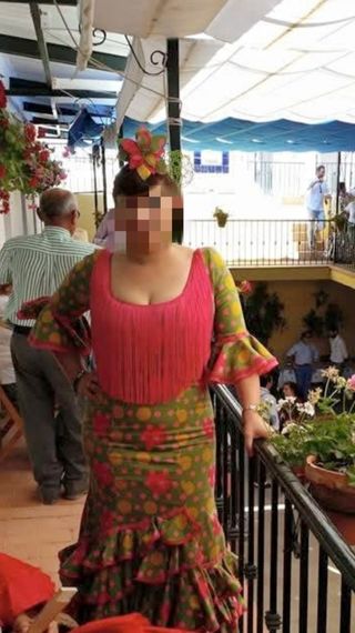 Traje Flamenca lunares verde y rosa