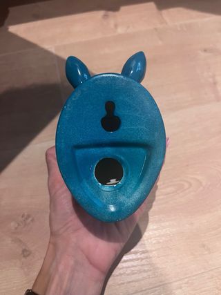 Figura decorativa perchero