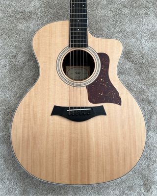 Guitarra Taylor 214ce + Estuche Rígido Oferta