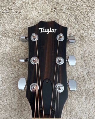 Guitarra Taylor 214ce + Estuche Rígido Oferta