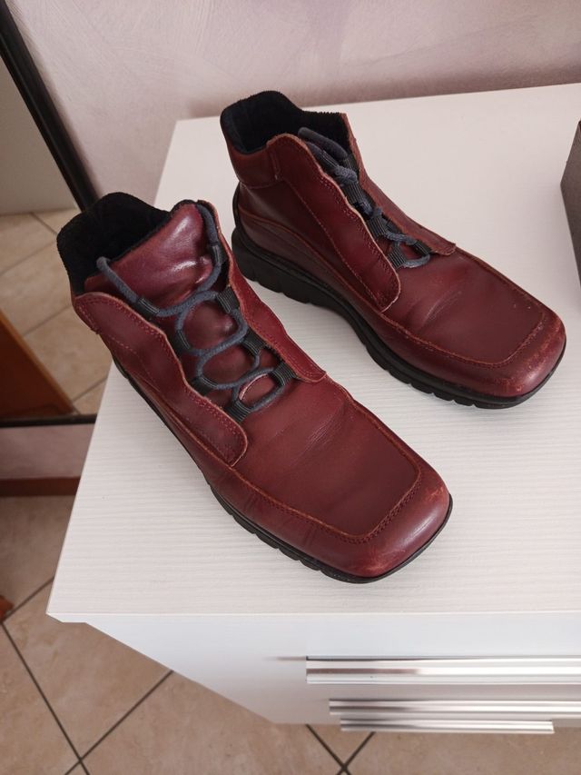 Mini stivaletto taglia 34
