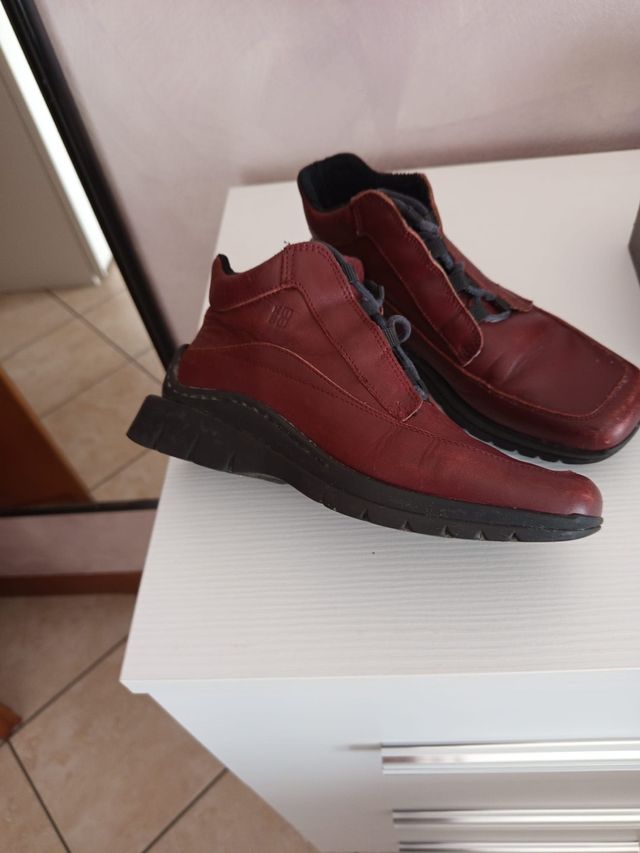 Mini stivaletto taglia 34
