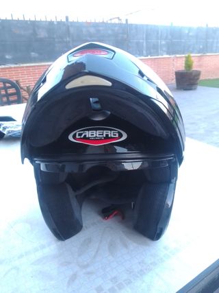 Vendo cascos  modulares caberg