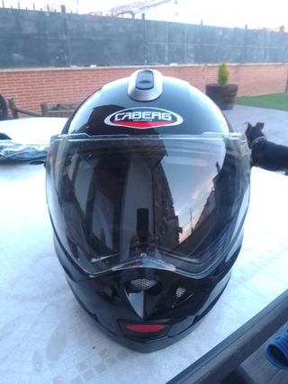 Vendo cascos  modulares caberg