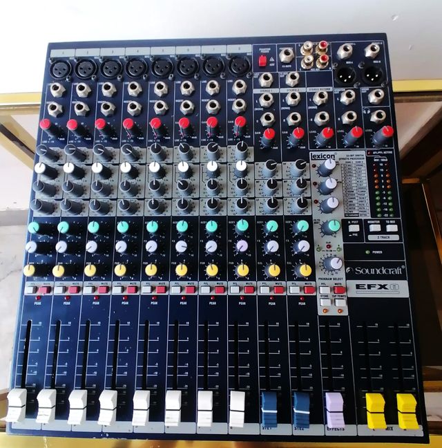 Mixer Analogico Soundcraft EFX 8