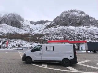 Opel Vivaro 2015 H1L2