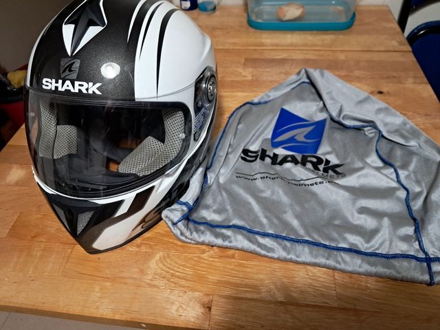 Casco moto shark genius