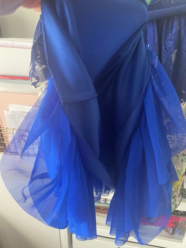 Vestido cóctel azul floral M