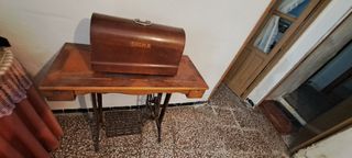 Máquina coser Sigma antigua