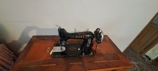 Máquina coser Sigma antigua
