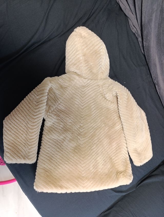 Abrigo niña talla 2-3 años