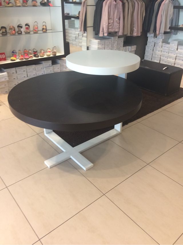 Tavolo Espositore scarpe o abbigliamento