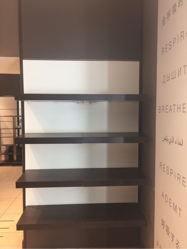 Espositori calzature e abbigliamento