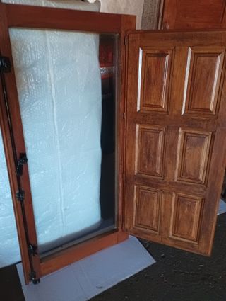 PUERTAS Y VENTANAS RUSTICAS