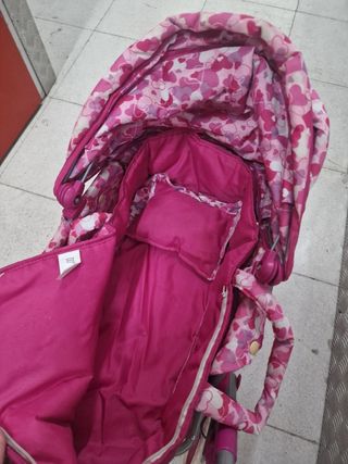 Carrito de muñecas 