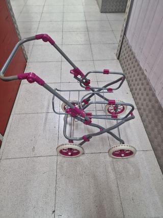 Carrito de muñecas 