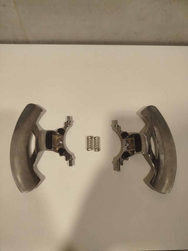 LEVAS T500 THRUSTMASTER