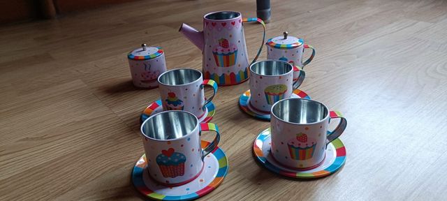 Juego té infantil metálico