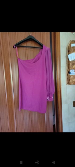 Vestito monospalla fucsia Misure in foto