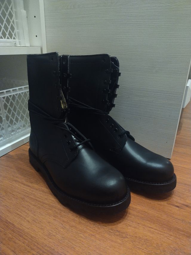 Botas Vidal negras militares