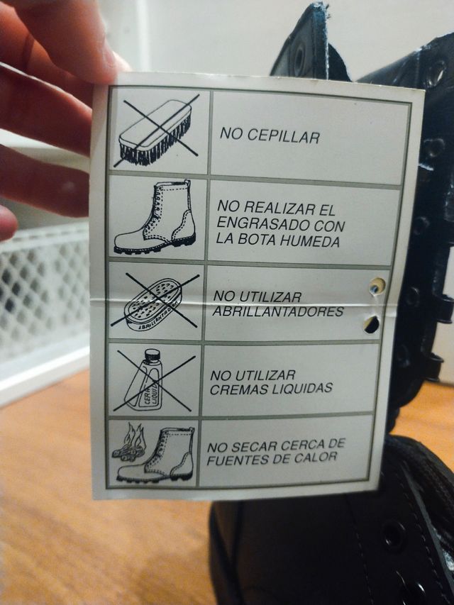 Botas Vidal negras militares