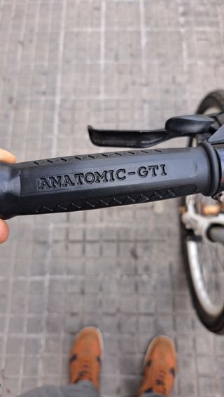 Bicicleta B-PRO M300