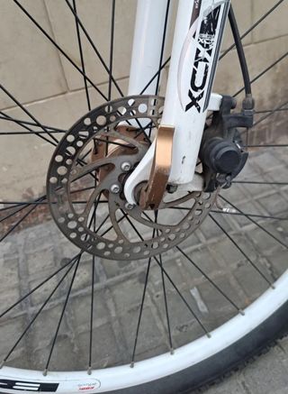 Bicicleta B-PRO M300