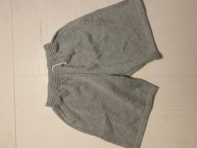 Shorts deportivos grises - Talla M