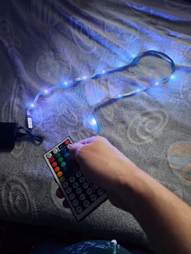 Tira LED RGB - Luces Decorativas con mando