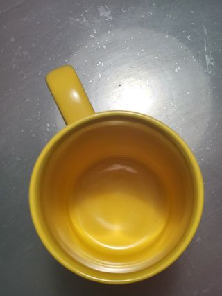 Tazza dracula gialla