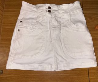 Falda blanca