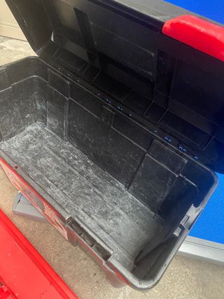 Caja herramientas tayg 35