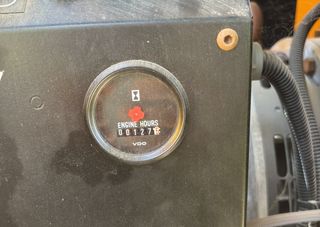 Grupo electrogeno 11.5KVA tri fasico - como nuveo