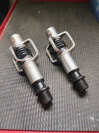 Pedales automaticos crank brothers