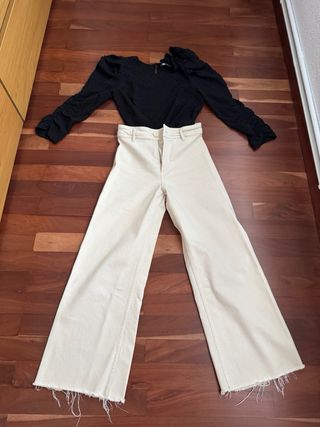 Pantalones anchos Zara beige