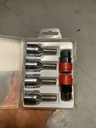 tornillos antirrobo 