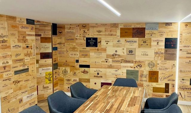 Pannelli in legno, decorazioni, cantine, ristorante