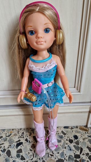 Muñeca Nancy cantante