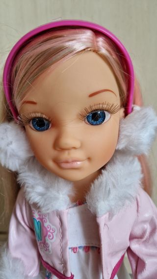 Muñeca Nancy con ropa de invierno