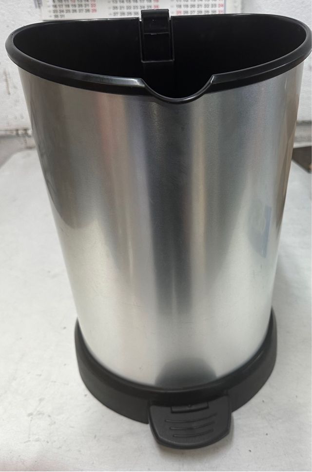 cubo basura cocina Curver