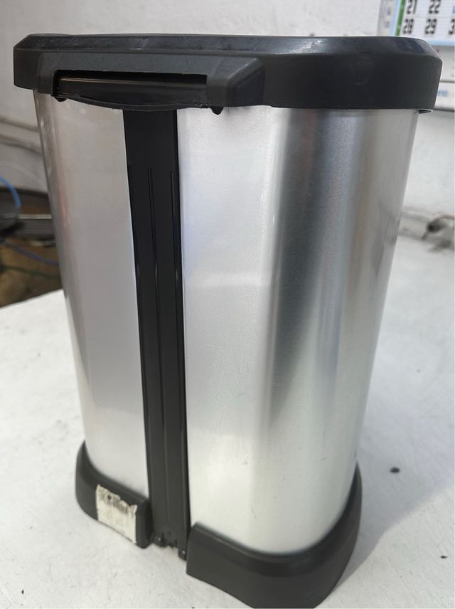 cubo basura cocina Curver