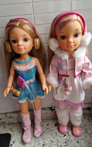 2 muñecas Nancy New 