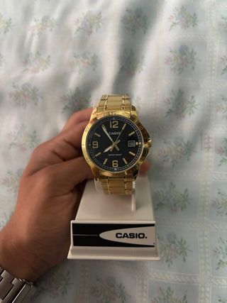 Reloj Casio Dorado