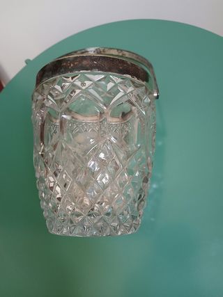 Cubitera de cristal.