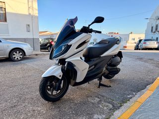 Kymco Xciting 300i - Scooter- ABS- 9.980km